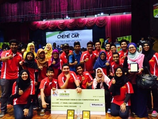 UTM teams posing with their winning awards at Chem-E-Car Competition 2015 held at DCTAR, Universiti Kebangsaan Malaysia (UKM).