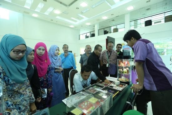 The Ministry of Health Pharmaceutical Division Information Counter which available at the UTM Library Carnival held at PRZS.