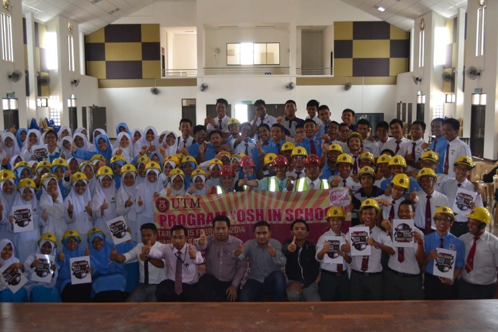 UTM dan MiSHA melancarkan program 'OSH In Schools" UTM NewsHub