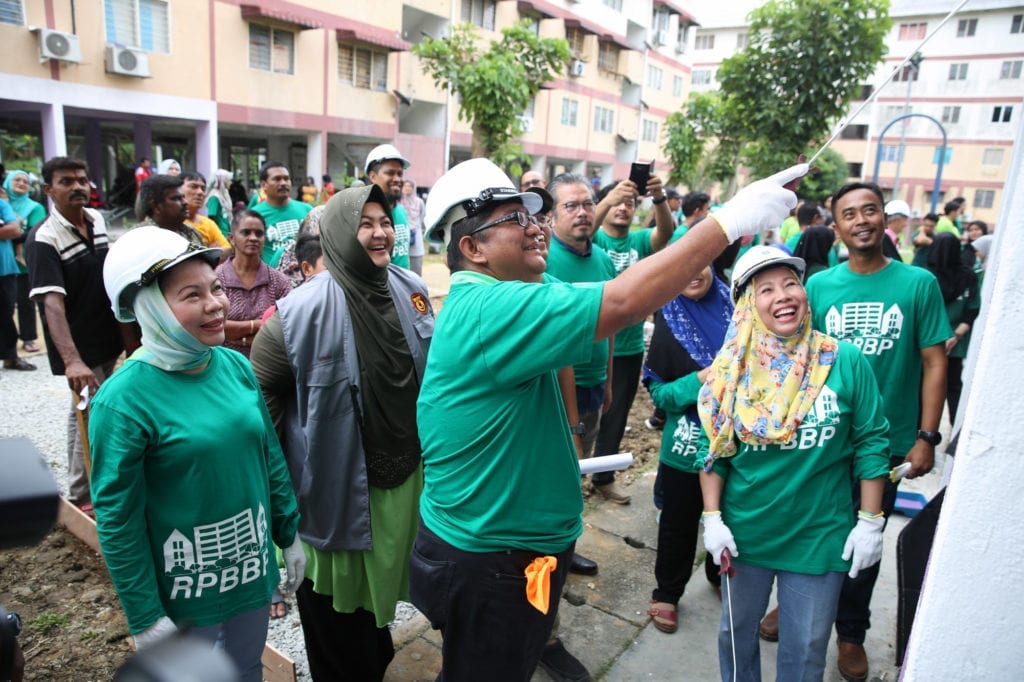 Isiutm Dan Mpsj Rintis Program Rejuvinasi Pangsapuri Bukit Puchong Utm Newshub