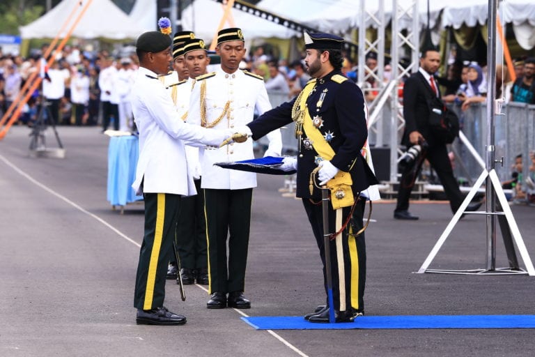 1,560 Pegawai Kadet Ditauliah Leftenan Muda dalam Istiadat ...