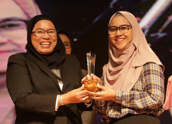 Intan Noor Liana terima Anugerah Naib Canselor dalam GEMA ...