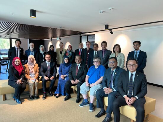 UTM Seeks Collaboration Opportunities with the Top 100 Universities in the World in Australia