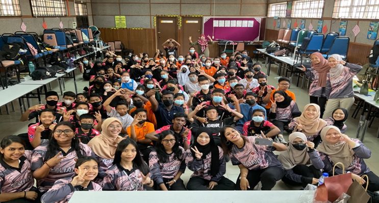 3rd-year TESL Students and JKM Kolej Tun Razak Host Successful ...