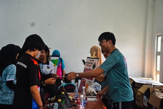 pameran stem