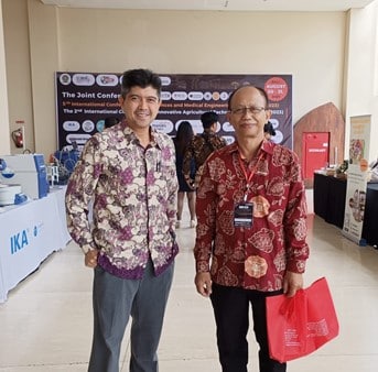 Prof fahrul & Dr Gunam