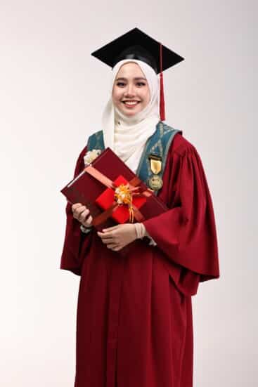 INSP/KS Insyirah binti Ash'ari, penerima Anugerah Cemerlang Profesor Emerita Datuk Dr. Asma binti Ismail