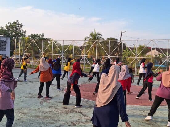 Sri Pulai Sihat dan Cergas exercise