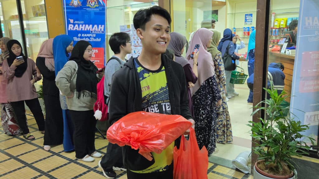 Syamil ok Syamil ok