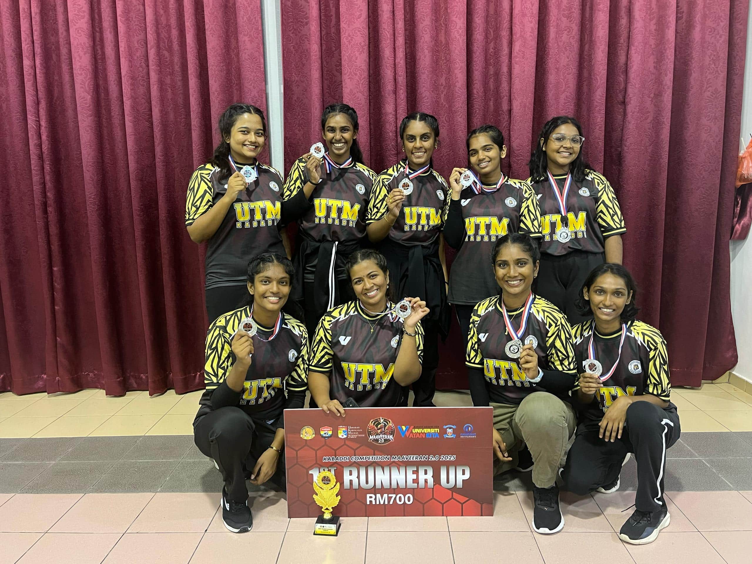 UTM Hunter's Girl's Team