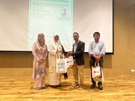 Associate Professor Dr. Roshafima Rasit Ali, Deputy Dean (Academic & Student Affairs) of MJIIT, presented a UTM souvenir to Mr. Domingos de Sousa Freitas, Vice Dean IV (Cooperation & Research Affairs) of FoECT at UNTL. WhatsApp Image at AM
