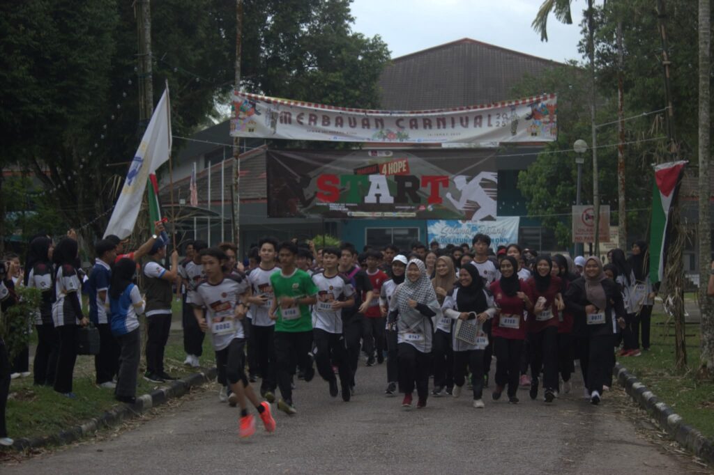 Peserta Heartbeat 4 Hope memulakan larian di garisan permulaan