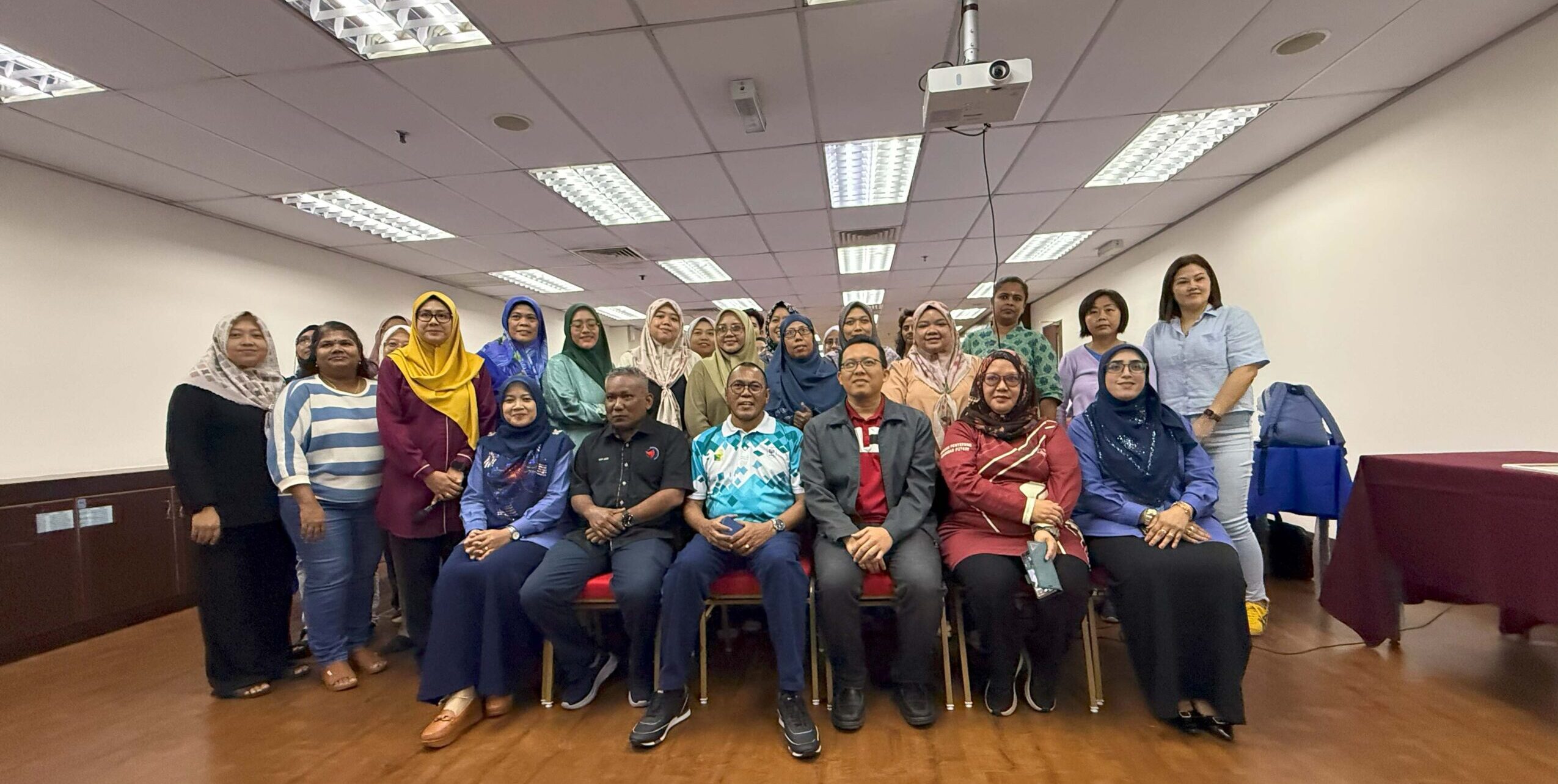 Latihan Keusahawanan Digital UTM Perkasa Wanita, Seiring Agenda Johor-Singapura SEZ