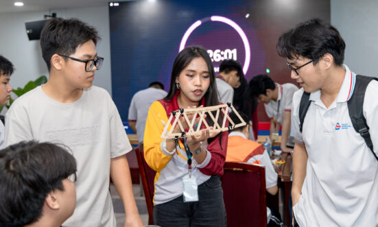 Sesi perkongsian modul Jambatan di HCMUTE