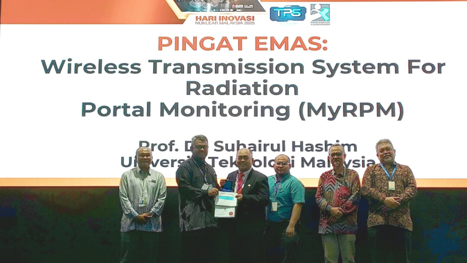 Gold Medal and Special Award mark double victory for UTM’s MyRPM at National Nuclear Innovation Award 2025